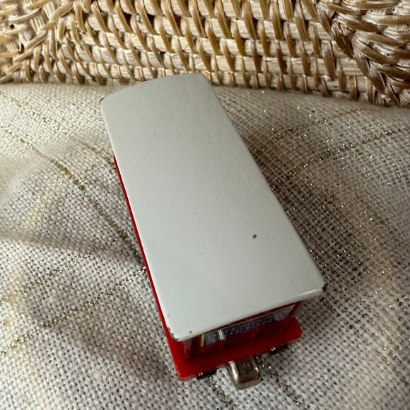 Thomas and Friends Magic Cargo Car - Picture 5 of 6